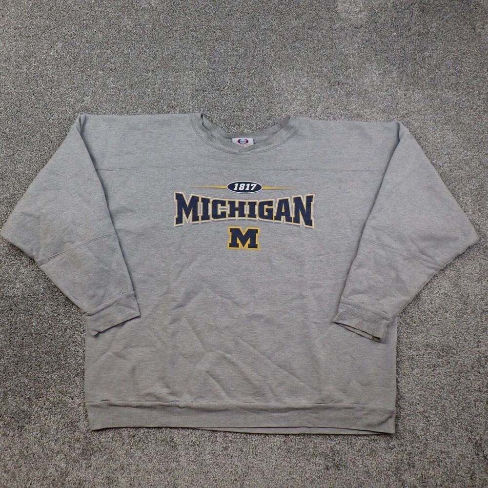 Vintage Michigan Wolverines Sweatshirt Mens 2XL Gray U of M Center Logo Crewneck